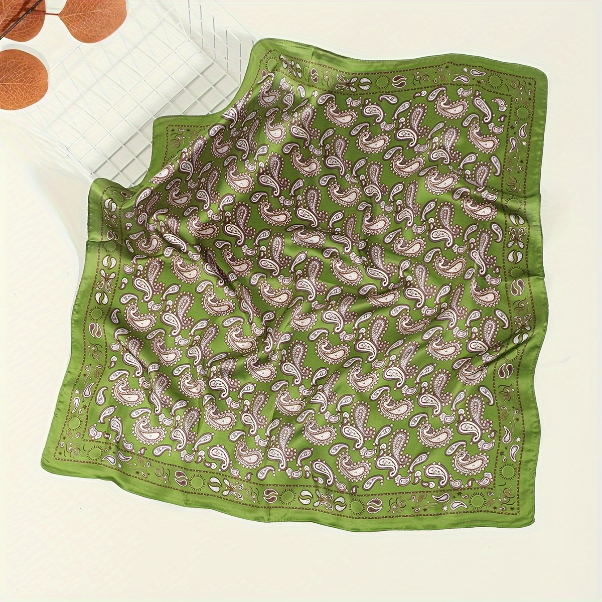 1pc Men's Fashion Cashew Pattern Functional Square Scarf Neckerchief Headscarf, Suitable For Business, Commuting, Banquet Matching
1pc Men's Fashion Cashew Pattern Functional Square Scarf Neckerchief Headscarf, Suitable For Business, Commuting, Banquet Matching