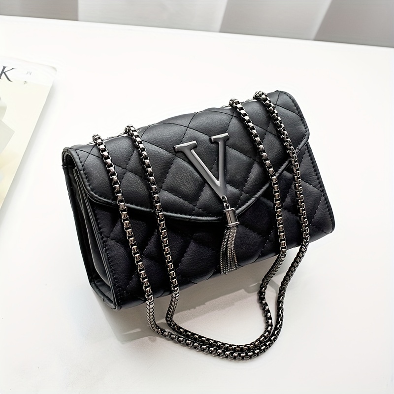 Fashion Shoulder Bag, Simple Solid Color Large Capacity Shoulder Bag, Women's Outdoor Commuter Crossbody Bag
Fashion Shoulder Bag, Simple Solid Color Large Capacity Shoulder Bag, Women's Outdoor Commuter Crossbody Bag