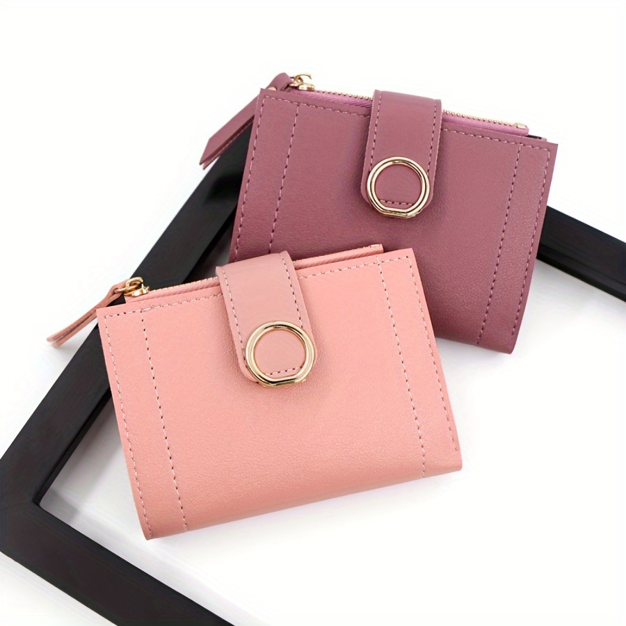 Easy-clean, Chic Leather Women' With Zipper Closure - Compact, Fashionable Coin Purse For Use
Easy-clean, Chic Leather Women' With Zipper Closure - Compact, Fashionable Coin Purse For Use