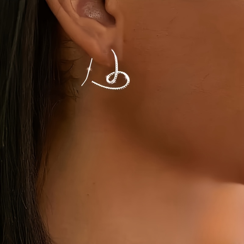 1 Pair Women's Earrings Wire Hoop Earrings For Women And Girls , Valentine's Day, Day Gift, Women's Jewelry
1 Pair Women's Earrings Wire Hoop Earrings For Women And Girls , Valentine's Day, Day Gift, Women's Jewelry