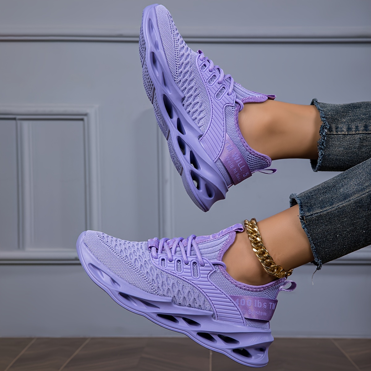 Women's Lightweight Breathable Sneakers - Trendy Sneakers With Blade Sole, Knit Upper, And Lace-up Closure For All , Cute Shoes
Women's Lightweight Breathable Sneakers - Trendy Sneakers With Blade Sole, Knit Upper, And Lace-up Closure For All , Cute Shoes