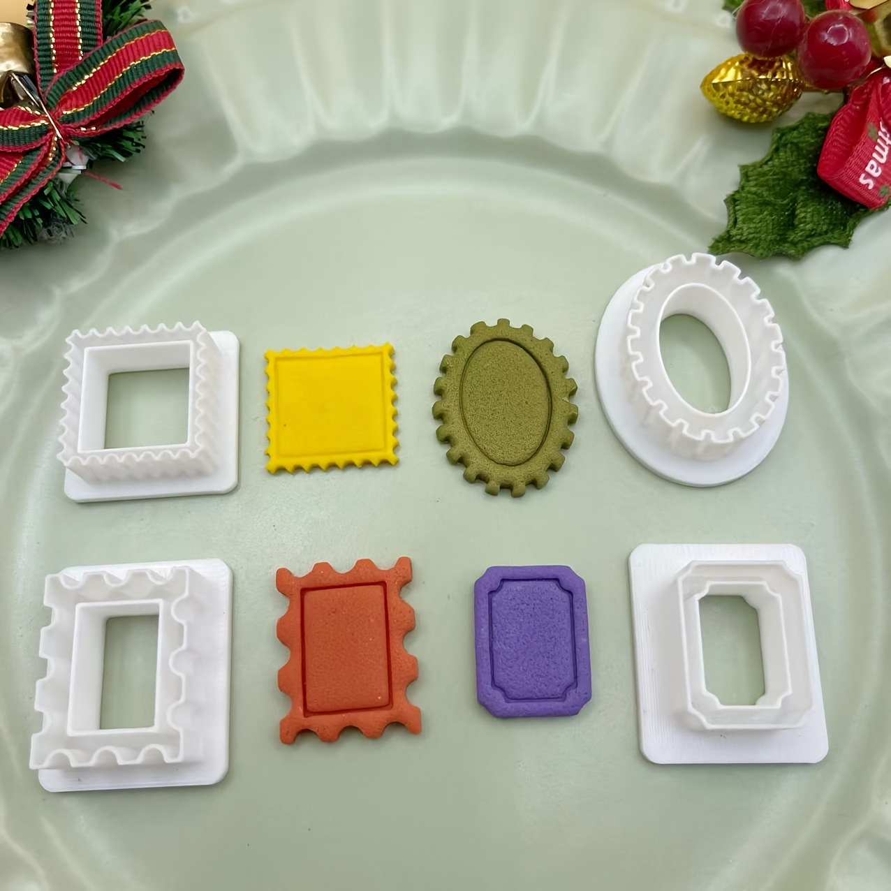 1 Set Bohemian Style Christmas Stamp Clay , Hollow-out Detail Design, Synthetic Resin, Diy Earring Jewelry Making Kit, No Power Required, Holiday Crafting Tools
1 Set Bohemian Style Christmas Stamp Clay , Hollow-out Detail Design, Synthetic Resin, Diy Earring Jewelry Making Kit, No Power Required, Holiday Crafting Tools