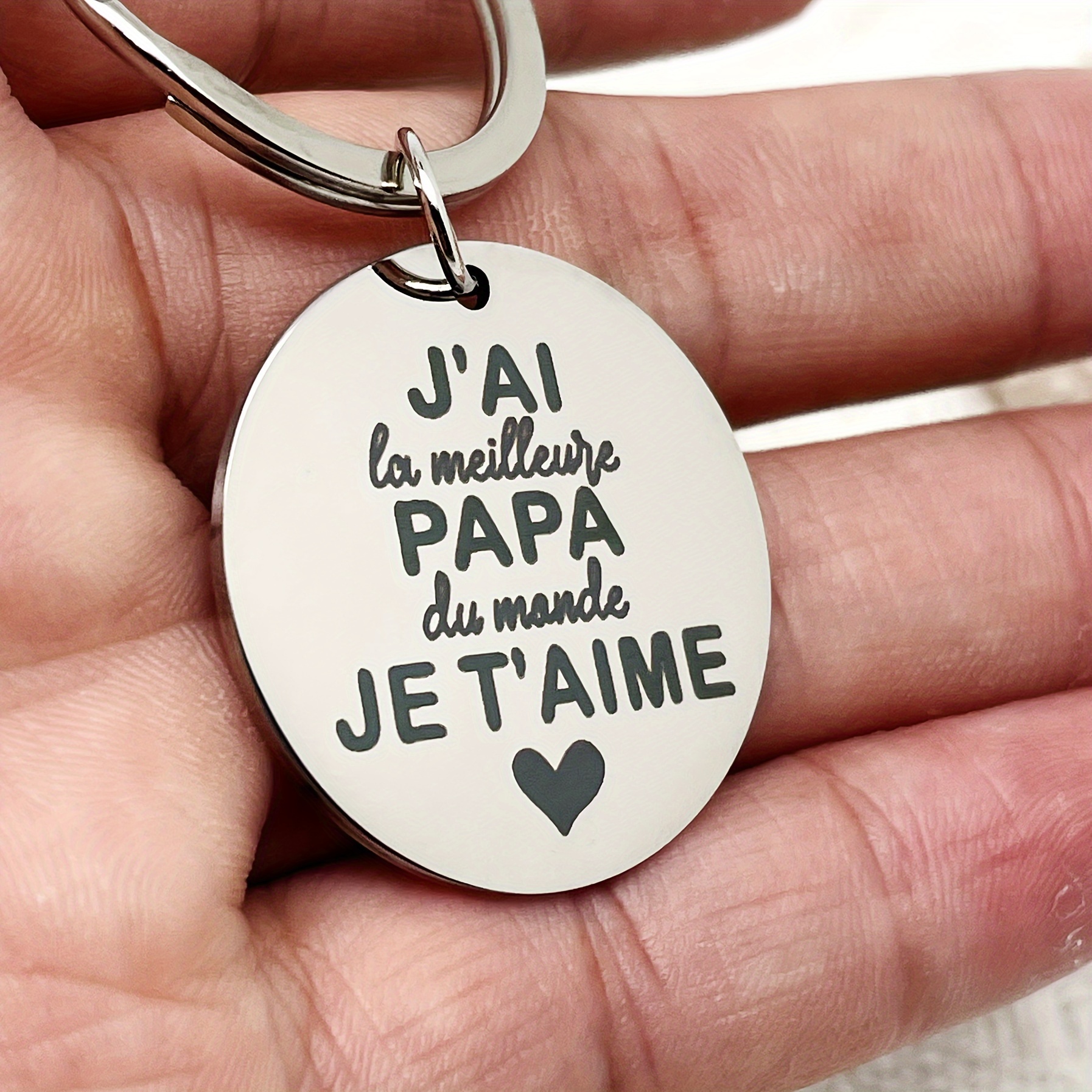 Porte-clés en Acier Inoxydable pour Papa - Gravé '' en Français, Cadeau pour des Pères & Thanksgiving, Cadeau
Porte-clés en Acier Inoxydable pour Papa - Gravé '' en Français, Cadeau pour des Pères & Thanksgiving, Cadeau