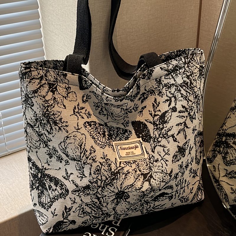 Floral & Canvas Tote Bag - Large Capacity, Shoulder Handbag For /red/blue/black With Black Strap And Zip Closure, Ladies Handbags
Floral & Canvas Tote Bag - Large Capacity, Shoulder Handbag For /red/blue/black With Black Strap And Zip Closure, Ladies Handbags