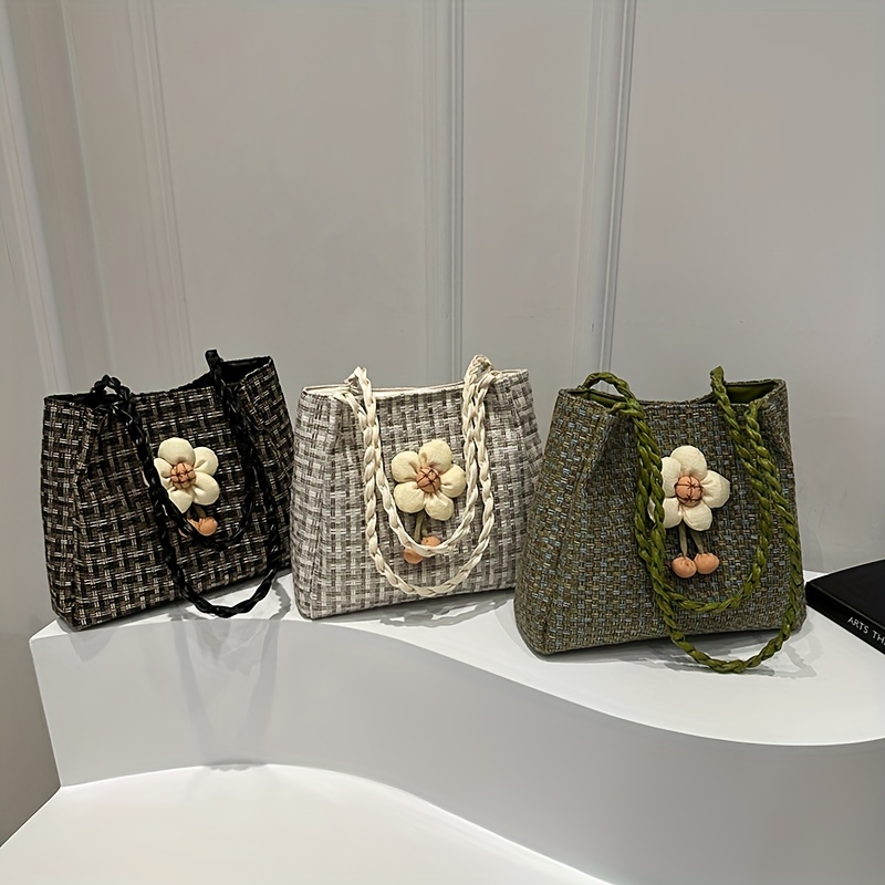 Chic Woven Tote Bag With Floral Decor, Large Capacity Versatile Shoulder Bag For Work, Travel, Beach
Chic Woven Tote Bag With Floral Decor, Large Capacity Versatile Shoulder Bag For Work, Travel, Beach