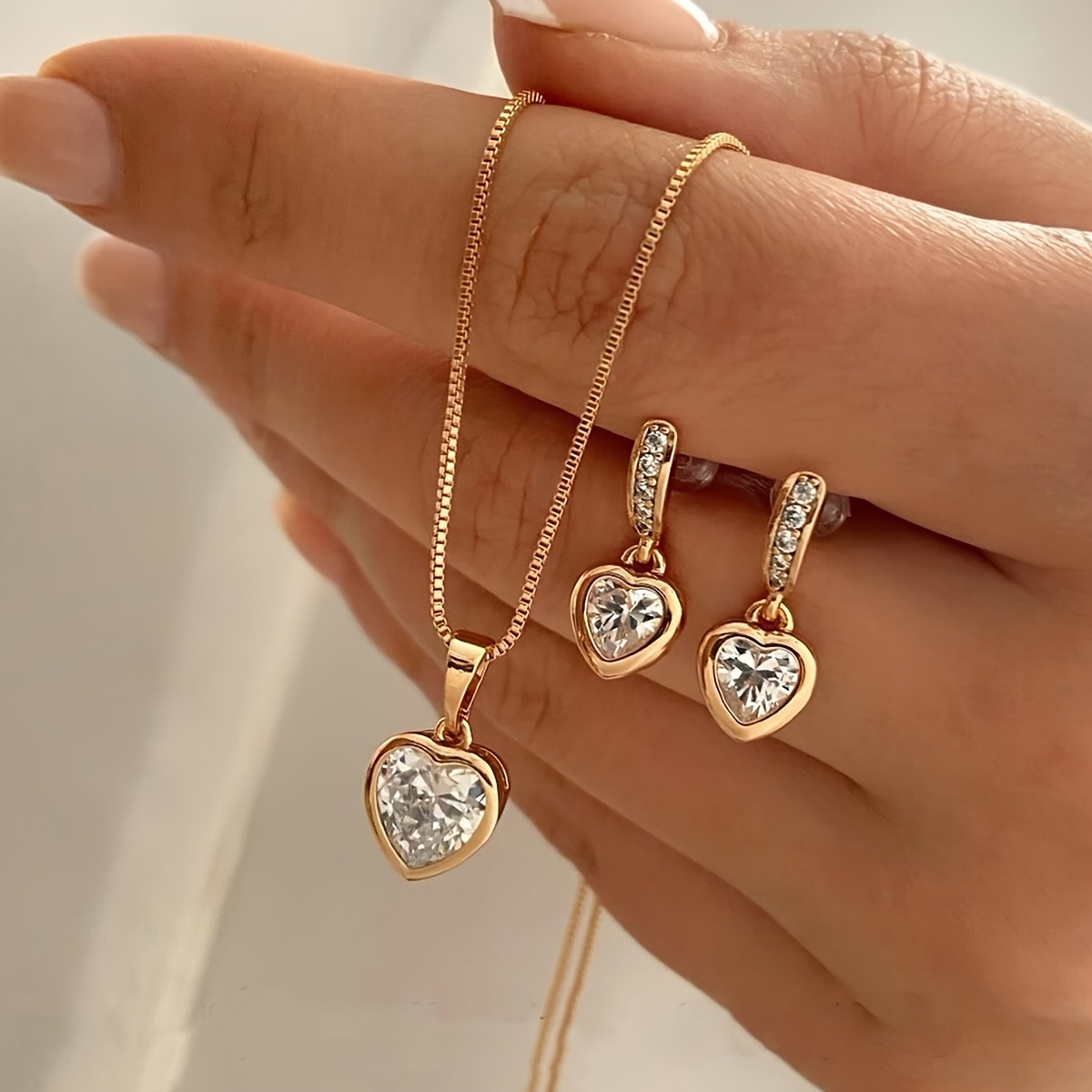 3pcs, Simple Luxury And Style, Zirconia Earrings And Necklace Jewelry Set, Suitable For Women's Dating Gifts, Party And Gifts (no Gift Box)
3pcs, Simple Luxury And Style, Zirconia Earrings And Necklace Jewelry Set, Suitable For Women's Dating Gifts, Party And Gifts (no Gift Box)
