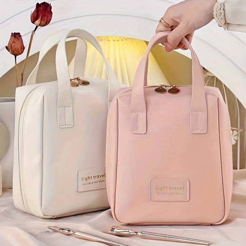 Chic Large Capacity Makeup Bag - Portable & Stylish Cosmetic Organizer For Travel, Pu Material, Non-waterproof
Chic Large Capacity Makeup Bag - Portable & Stylish Cosmetic Organizer For Travel, Pu Material, Non-waterproof