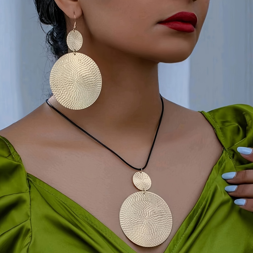 Drop Earrings + Necklace Vintage Jewelry Set Golden Disc Design Match Daily Outfits Party Accessories Fashionable Stuff
Drop Earrings + Necklace Vintage Jewelry Set Golden Disc Design Match Daily Outfits Party Accessories Fashionable Stuff