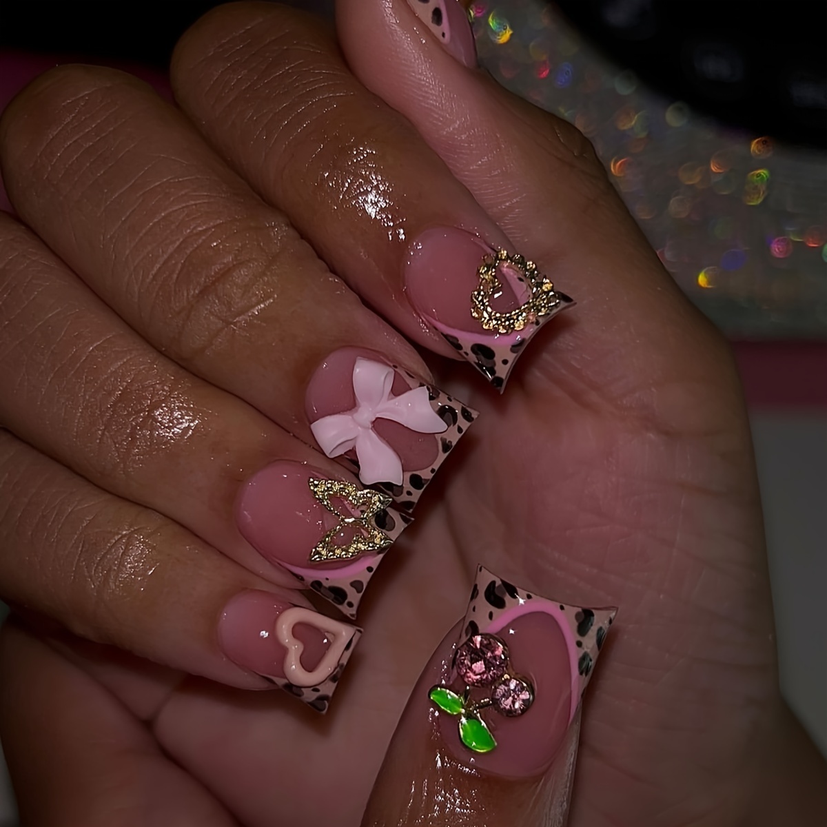 24pcs Full-coverage Press-on Nails, Short Square Nude Leopard Print With Hearts, Bows & Floral Designs - Glossy , Includes Nail File & Gel Glue For Style, Nails For Girls
24pcs Full-coverage Press-on Nails, Short Square Nude Leopard Print With Hearts, Bows & Floral Designs - Glossy , Includes Nail File & Gel Glue For Style, Nails For Girls