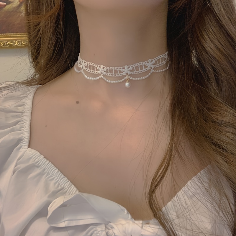 Bohemian Style Choker Necklace With Tassel And Pearl Pendant, Adjustable Velvet Ribbon, Perfect For Everyday Wear, Party, Or Any Occasion
Bohemian Style Choker Necklace With Tassel And Pearl Pendant, Adjustable Velvet Ribbon, Perfect For Everyday Wear, Party, Or Any Occasion