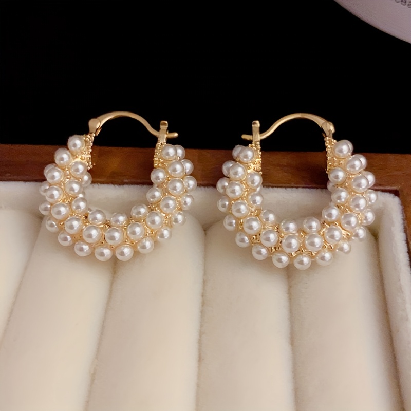 Elegant Pearl Hoop Earrings, Casual French Style, Golden Closure, Fashion Jewelry Accessory For Women 
Elegant Pearl Hoop Earrings, Casual French Style, Golden Closure, Fashion Jewelry Accessory For Women