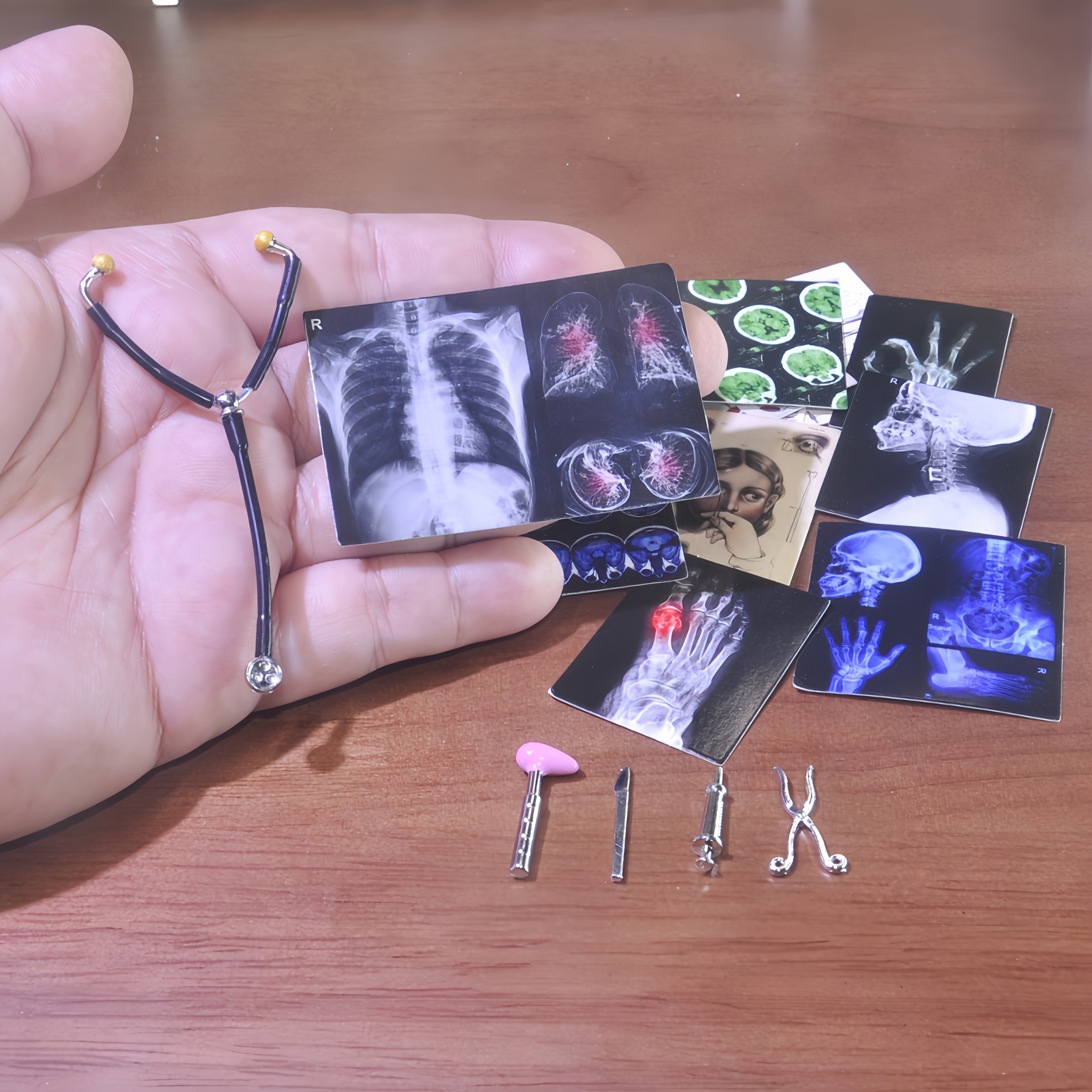 62pcs Set Of 1:6 Miniature Medical Posters & Instruments - Creative Gifts, Dollhouse Accessories, And Unique Noveltytoys For Adults
62pcs Set Of 1:6 Miniature Medical Posters & Instruments - Creative Gifts, Dollhouse Accessories, And Unique Noveltytoys For Adults