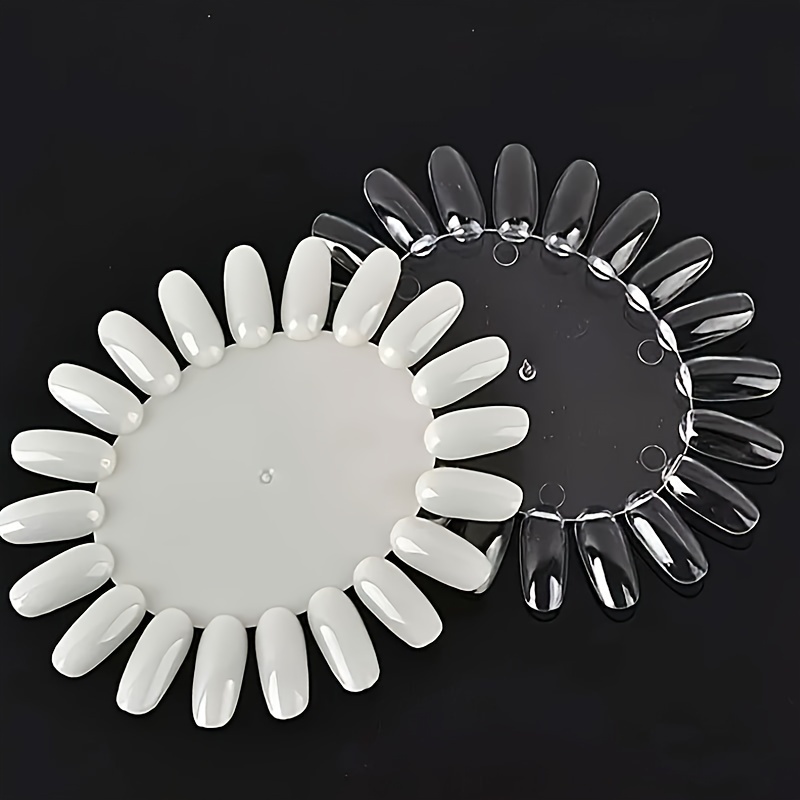 Présentoirs d'art des ongles avec 20 , planches d'échantillons de couleurs de vernis à ongles transparent et blanc pour de design
Présentoirs d'art des ongles avec 20 , planches d'échantillons de couleurs de vernis à ongles transparent et blanc pour de design