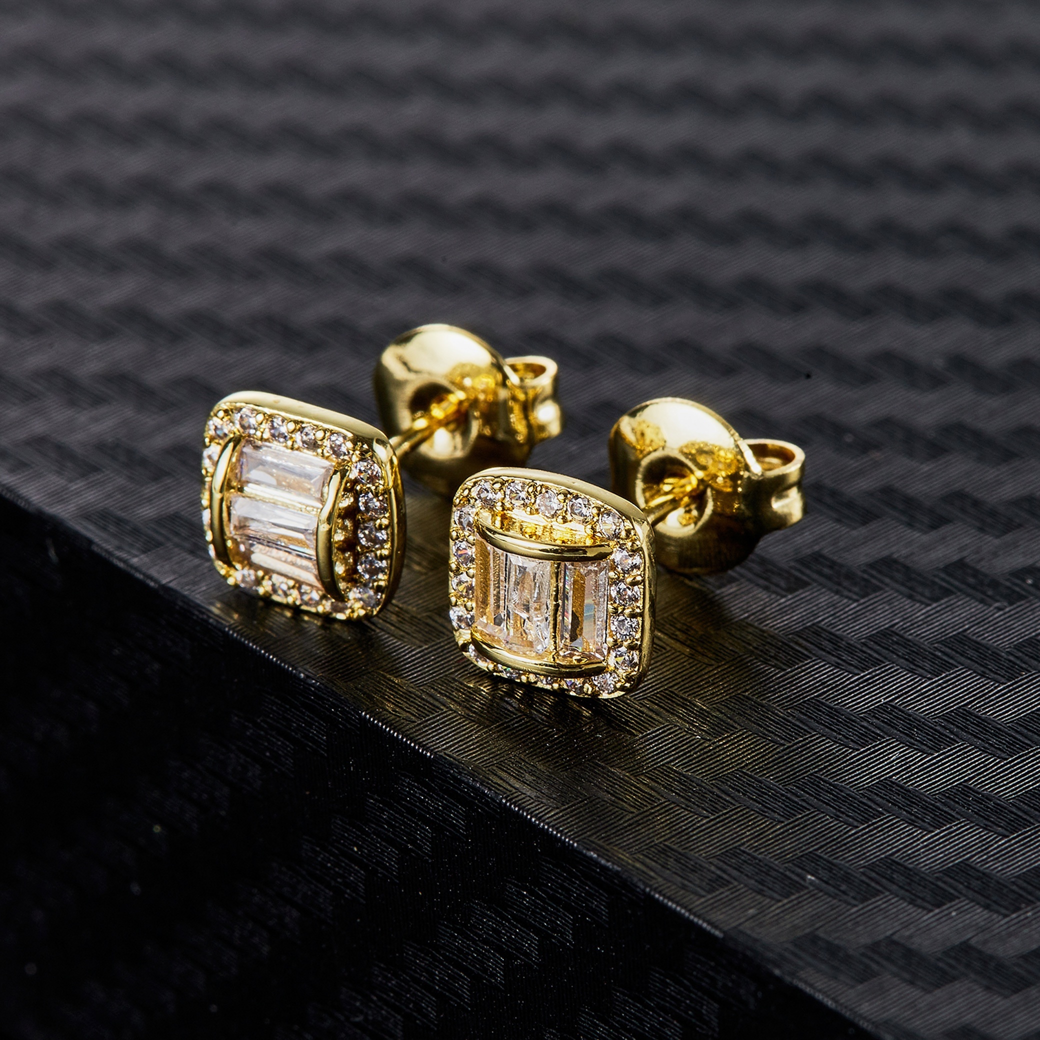 Boucles d'Oreilles Clous Carrées Élégantes - Inspirées du Hip Hop, Mode pour & Fêtes, Cadeau pour Anniversaires, Anniversaires de Mariage & Tenue Décontractée, Boucles d'Oreilles Vintage
Boucles d'Oreilles Clous Carrées Élégantes - Inspirées du Hip Hop, Mode pour & Fêtes, Cadeau pour Anniversaires, Anniversaires de Mariage & Tenue Décontractée, Boucles d'Oreilles Vintage