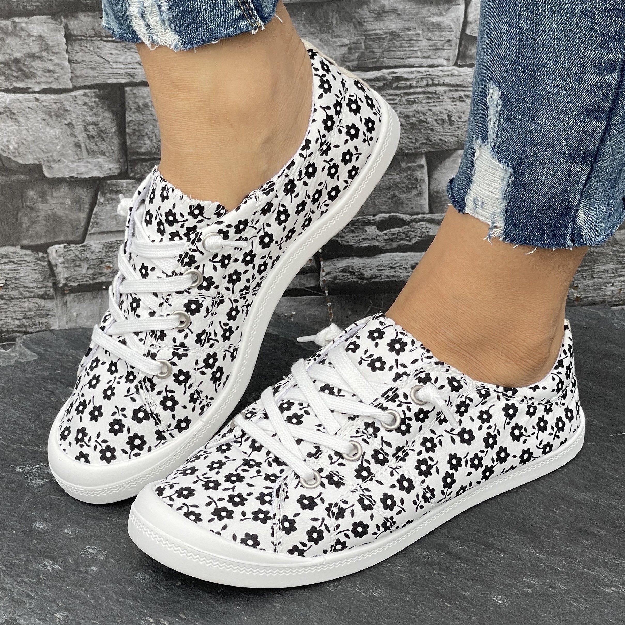 Women's Floral Pattern Sneakers, Lightweight And Breathable, Comfortable And Versatile Outdoor Sports Shoes
Women's Floral Pattern Sneakers, Lightweight And Breathable, Comfortable And Versatile Outdoor Sports Shoes