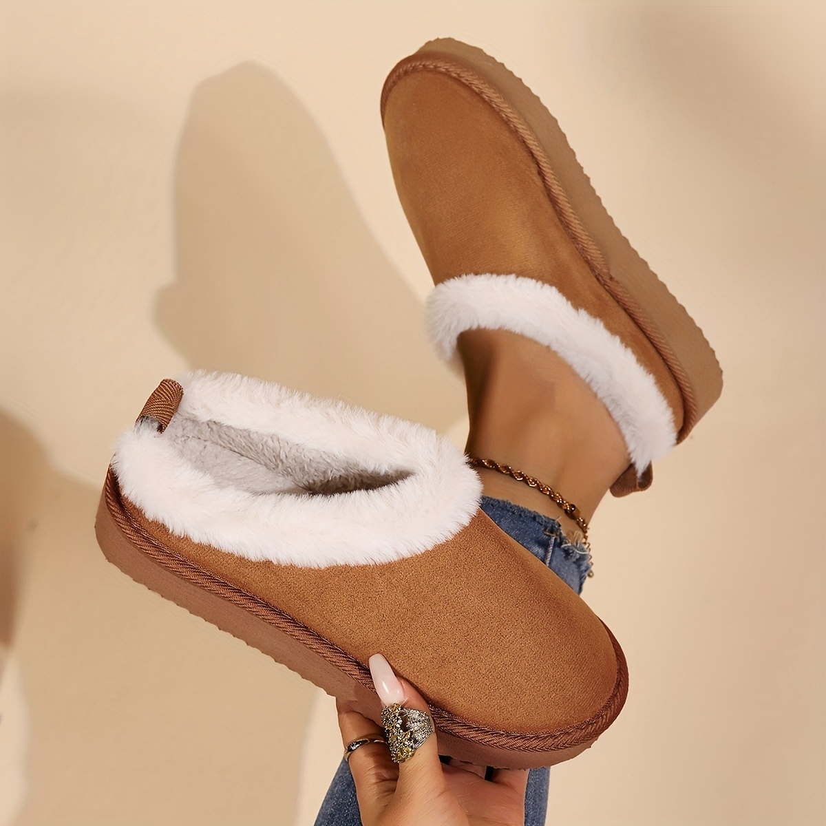 Women Indoor Warm Shoes, Comfortable Plush Slip-on Home Slippers With Anti-slip Sole
Women Indoor Warm Shoes, Comfortable Plush Slip-on Home Slippers With Anti-slip Sole