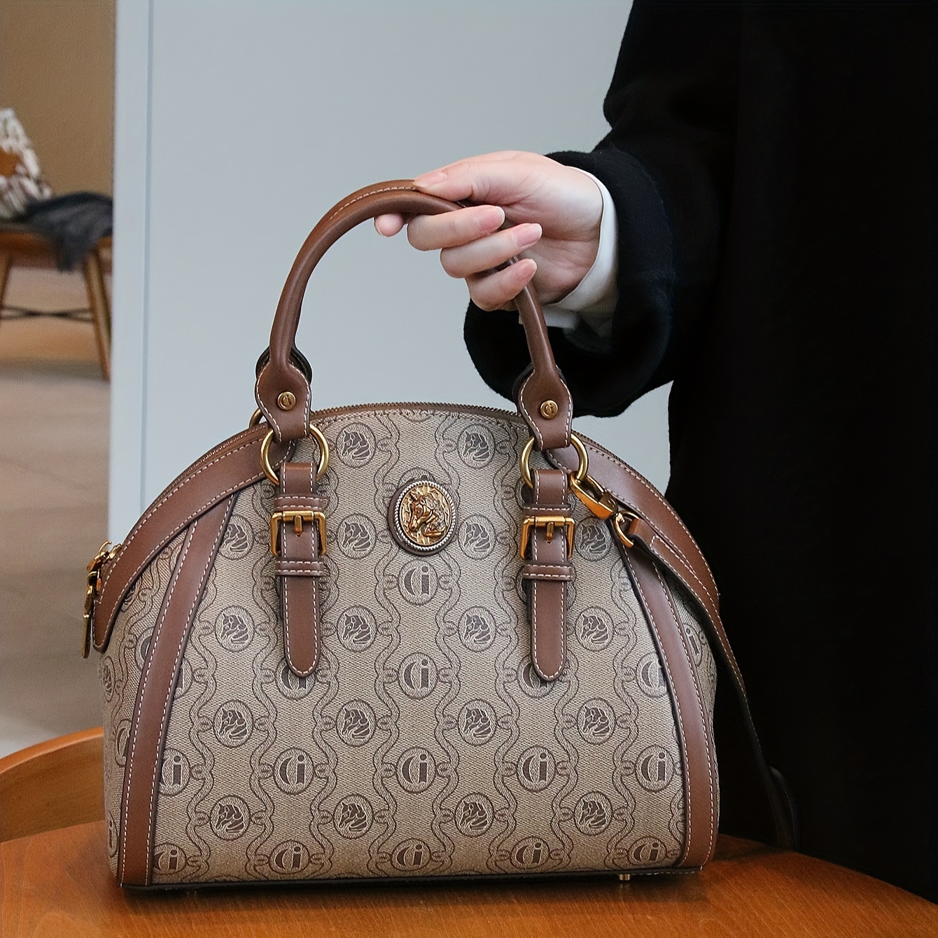 2024 Vintage Pattern Shell Satchel Bag, Elegant Top Handle Satchel Bag For Women, Gift For Mom
2024 Vintage Pattern Shell Satchel Bag, Elegant Top Handle Satchel Bag For Women, Gift For Mom