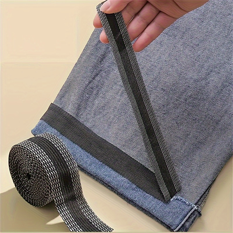 Ruban de ourlet thermocollant pour pantalons - Longueur de 39,37 po, non imperméable, application facile, pas de couture requise - Disponible en blanc, noir, , bleu, café
Ruban de ourlet thermocollant pour pantalons - Longueur de 39,37 po, non imperméable, application facile, pas de couture requise - Disponible en blanc, noir, , bleu, café