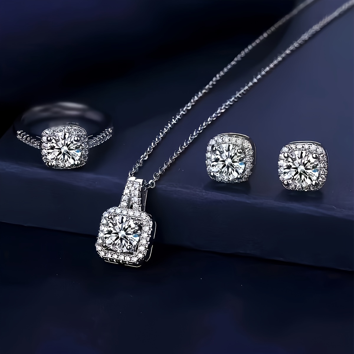 4/set Luxury Square Necklace, Earrings And Ring Set, Suitable For Banquets And Evening Parties
4/set Luxury Square Necklace, Earrings And Ring Set, Suitable For Banquets And Evening Parties
