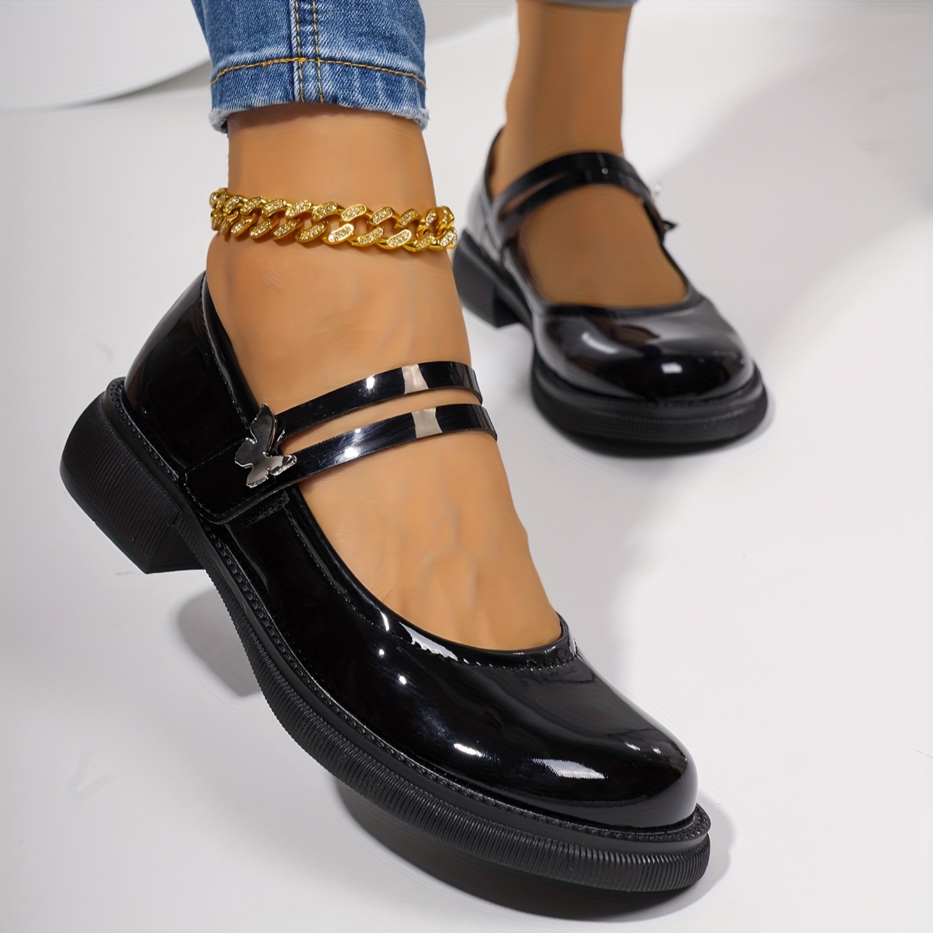 Mocassins décoratifs papillon pour femmes, chaussures habillées de style preppy à la mode, chaussures confortables pour femmes
Mocassins décoratifs papillon pour femmes, chaussures habillées de style preppy à la mode, chaussures confortables pour femmes