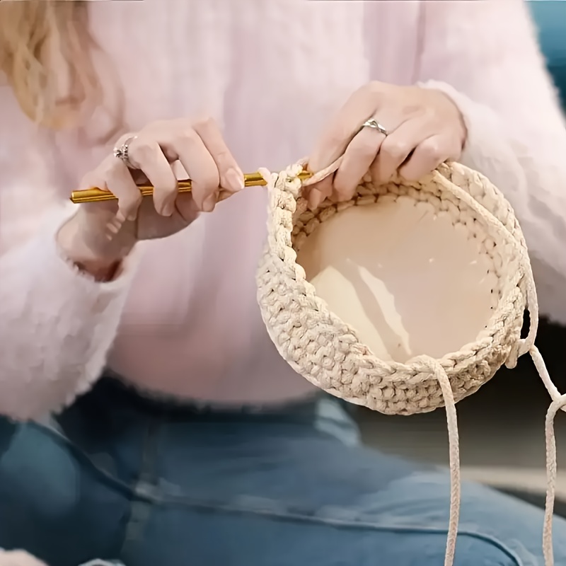 6 plaques de base en bois rondes pour panier de crochet DIY, matériau en bois, avec trous prévissés, pour ensemble de paniers tissés, décoration intérieure
6 plaques de base en bois rondes pour panier de crochet DIY, matériau en bois, avec trous prévissés, pour ensemble de paniers tissés, décoration intérieure