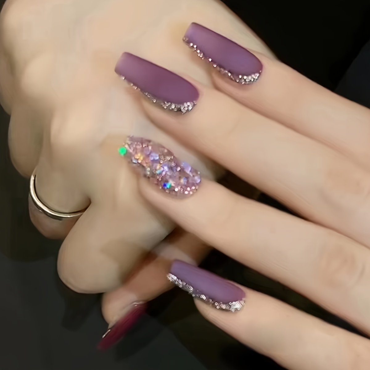 24-piece Medium-long Coffin Shape Matte Grape Purple Press-on Nails Set With Nail File & Jelly Glue For Elegant Look
24-piece Medium-long Coffin Shape Matte Grape Purple Press-on Nails Set With Nail File & Jelly Glue For Elegant Look