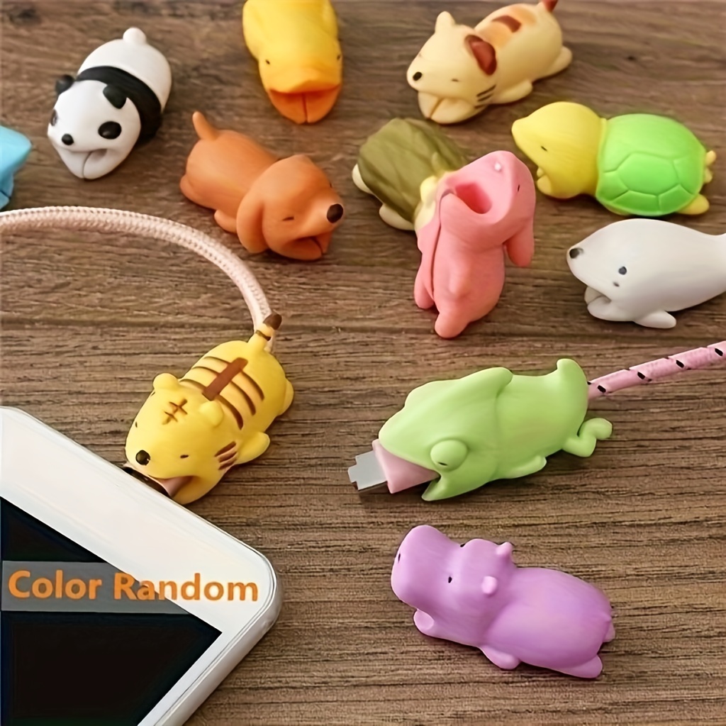 5pcs, Multiple Creative And Cute Animal Bites Randomly Sent, Take A Bite Usb Charger For Ipad Data Protection Case, Cute Mini Wire Protection Case
5pcs, Multiple Creative And Cute Animal Bites Randomly Sent, Take A Bite Usb Charger For Ipad Data Protection Case, Cute Mini Wire Protection Case
