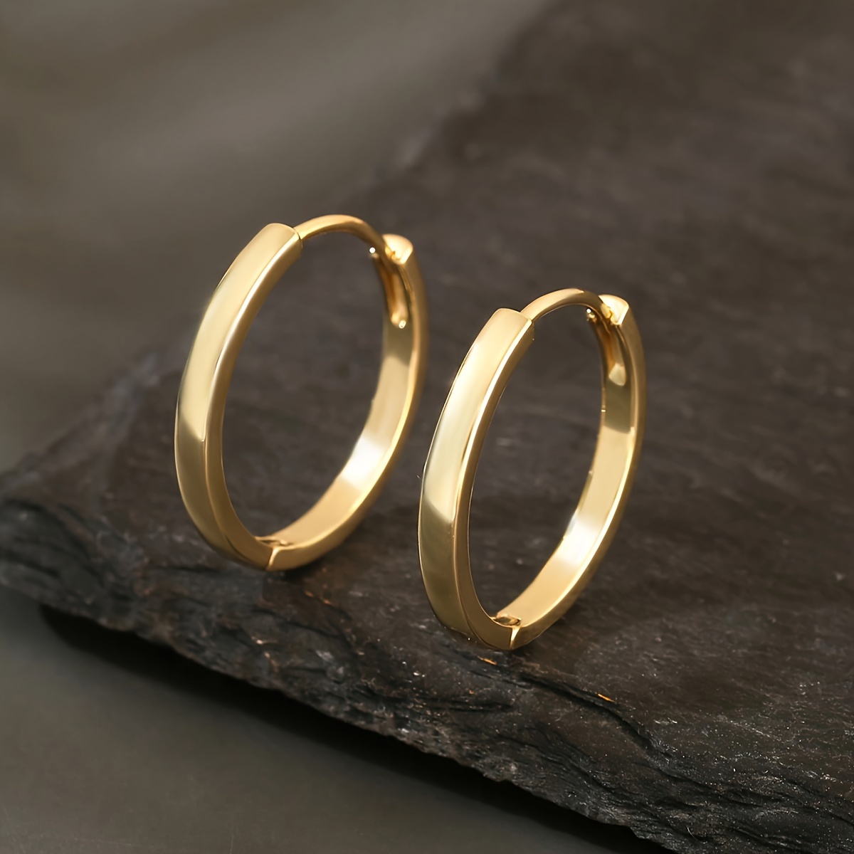 1 Pair Of Copper And Fashionable Retro Polished Large Earrings With High-end And Trendy Style, Festivals And Parties, Gift For
1 Pair Of Copper And Fashionable Retro Polished Large Earrings With High-end And Trendy Style, Festivals And Parties, Gift For