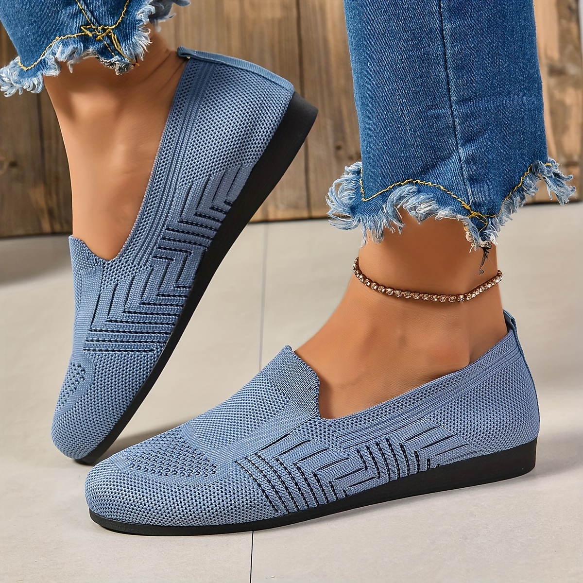 2024 New Women's Slip-on Breathable Knit Casual Shoes Lightweight Low-top Sneakers With Eva Sole
2024 New Women's Slip-on Breathable Knit Casual Shoes Lightweight Low-top Sneakers With Eva Sole