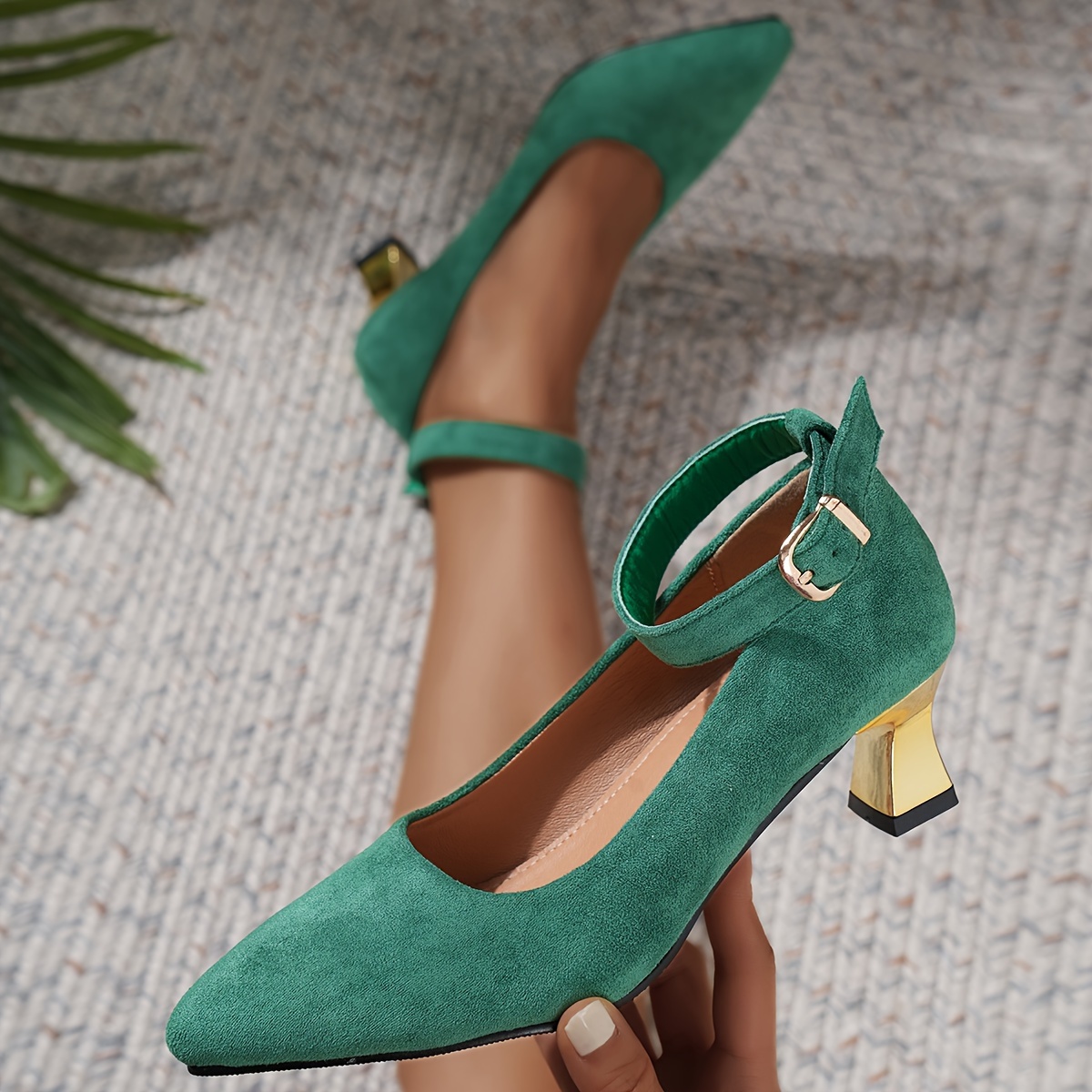Women's Solid Color High Heels, Fashion Point Toe Dress Pumps, Fashion Buckle Strap Heels
Women's Solid Color High Heels, Fashion Point Toe Dress Pumps, Fashion Buckle Strap Heels