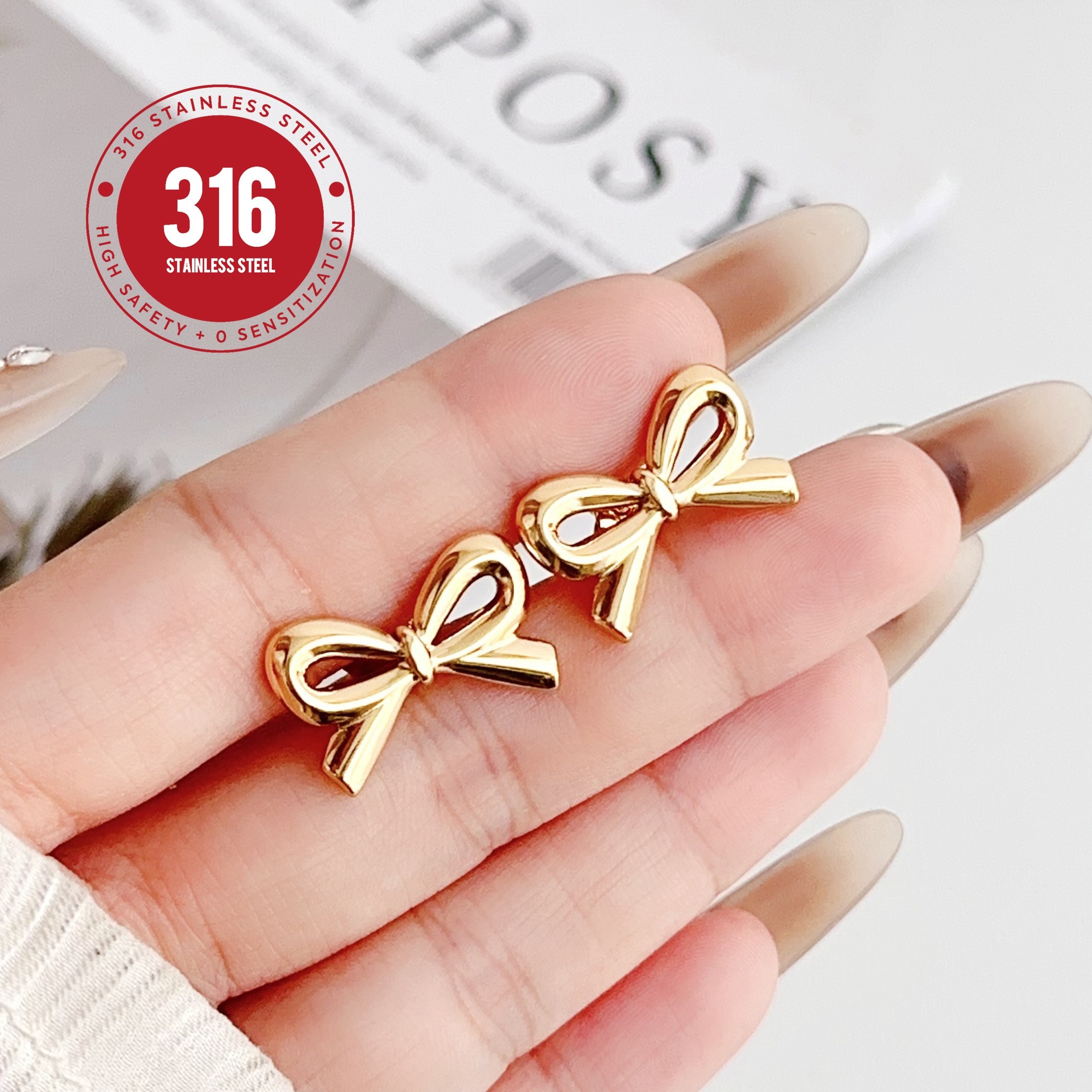 Mini Golden Bow Shaped Stud Earrings Stainless Steel Jewelry Elegant Leisure Style For Women Dating Earrings
Mini Golden Bow Shaped Stud Earrings Stainless Steel Jewelry Elegant Leisure Style For Women Dating Earrings