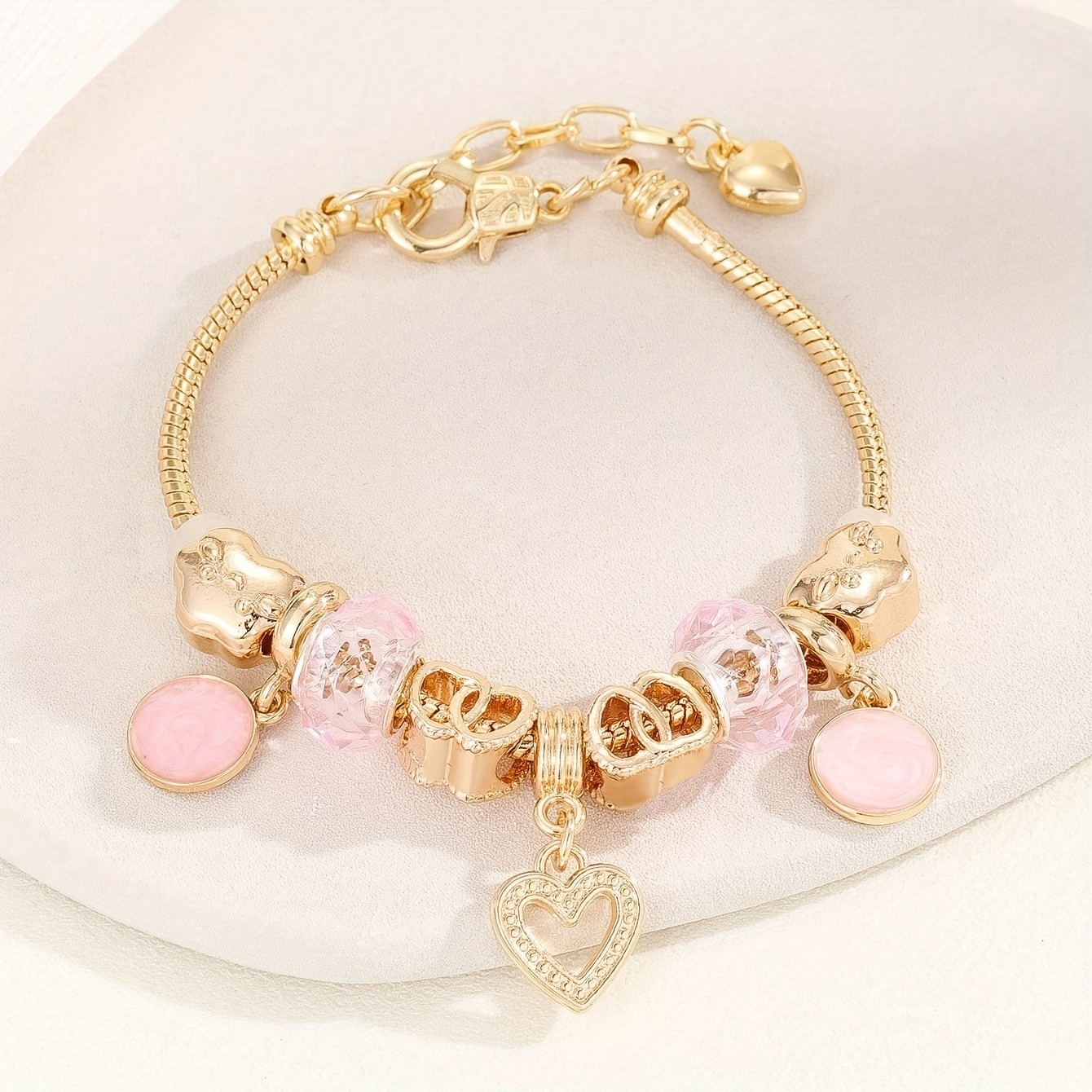 Hollow Out Love Heart Pendant Chain Bracelet With Rhinestone Beads Elegant Copper Hand Jewelry
Hollow Out Love Heart Pendant Chain Bracelet With Rhinestone Beads Elegant Copper Hand Jewelry
