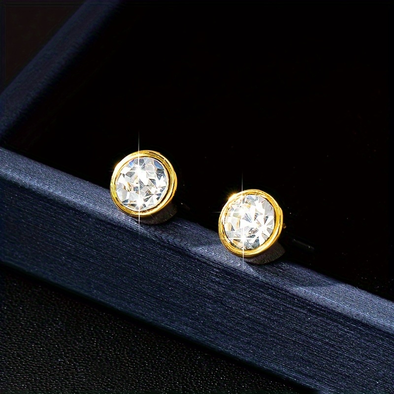 Summer Exquisite Golden Stud Earrings, Round Shaped Zircon Decor Plated Trendy Stud Earrings, Preppy And Minimalist Style Earrings Jewelry
Summer Exquisite Golden Stud Earrings, Round Shaped Zircon Decor Plated Trendy Stud Earrings, Preppy And Minimalist Style Earrings Jewelry