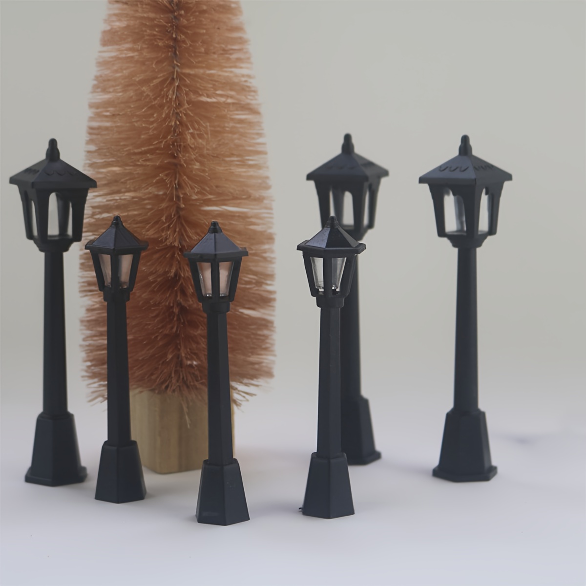Christmas Miniature , Set Of 2/4/6/12, Plastic Decorative No-light Lampposts For Seasonal Display - Use , Featherless
Christmas Miniature , Set Of 2/4/6/12, Plastic Decorative No-light Lampposts For Seasonal Display - Use , Featherless