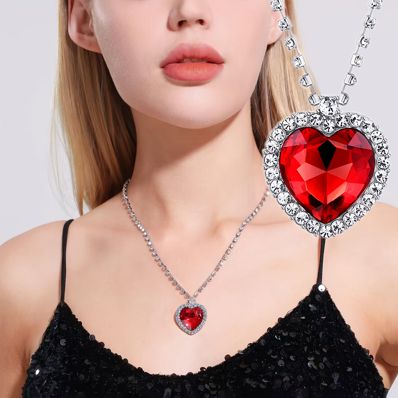 Red Heart Pendant Necklace Glass With Clear Gemstone Copper Base Big Pendant For Gift- Outfits
Red Heart Pendant Necklace Glass With Clear Gemstone Copper Base Big Pendant For Gift- Outfits