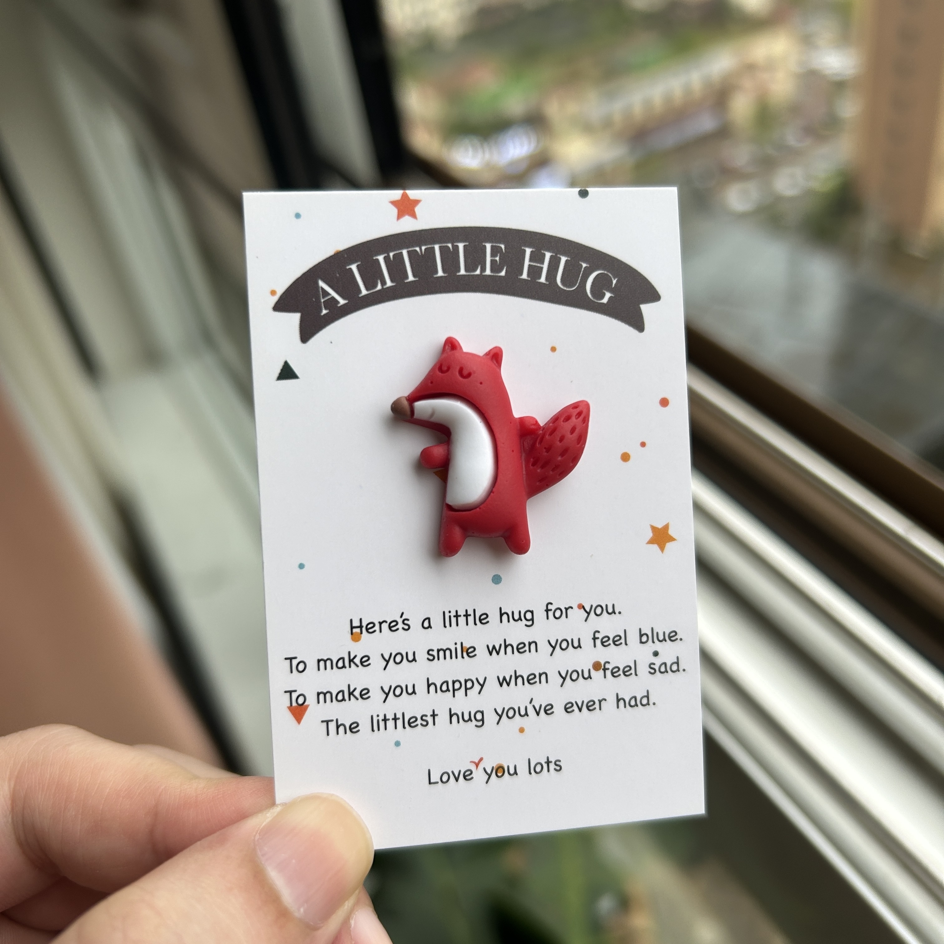 1pc/5pcs Fox Pocket Hug Carte de - Carte d’encouragement d’animal mignon pour Noël, An, Thanksgiving, Jour de l’, Félicitations - Quirky Home Decor Cadeau pour anniversaire, mariage, Saint-Valentin
1pc/5pcs Fox Pocket Hug Carte de - Carte d’encouragement d’animal mignon pour Noël, An, Thanksgiving, Jour de l’, Félicitations - Quirky Home Decor Cadeau pour anniversaire, mariage, Saint-Valentin