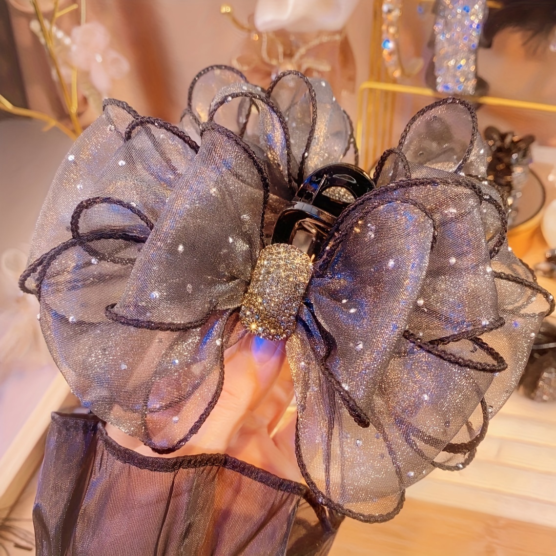 1pc Elegant Light Purple Hair Clip With Bow, Diamond Mesh Double-sided Hair Accessory For Women, Plastic, Single Piece, Ideal For Day
1pc Elegant Light Purple Hair Clip With Bow, Diamond Mesh Double-sided Hair Accessory For Women, Plastic, Single Piece, Ideal For Day