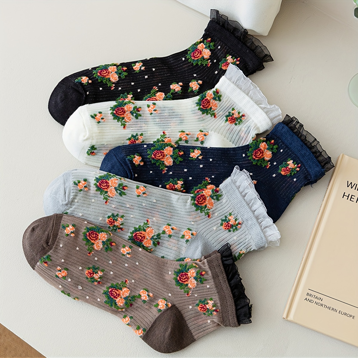 5 Pairs Vintage Floral Ruffle Trim Ankle Socks, Assorted Colors, Trendy Retro Casual Short Socks For Daily Wear
5 Pairs Vintage Floral Ruffle Trim Ankle Socks, Assorted Colors, Trendy Retro Casual Short Socks For Daily Wear