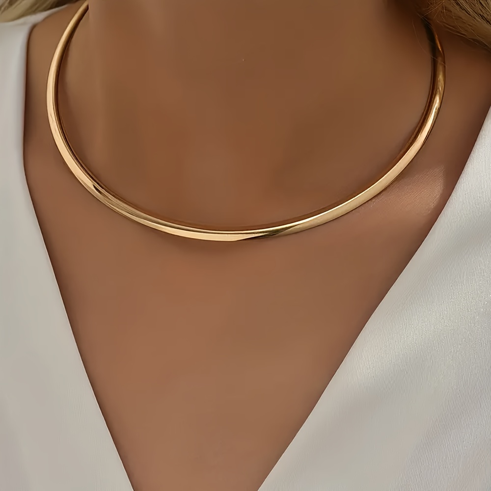 A Stylish Collar Necklace For Women, Elegant And Classic Jewelry Suitable For Vacation And .
A Stylish Collar Necklace For Women, Elegant And Classic Jewelry Suitable For Vacation And .