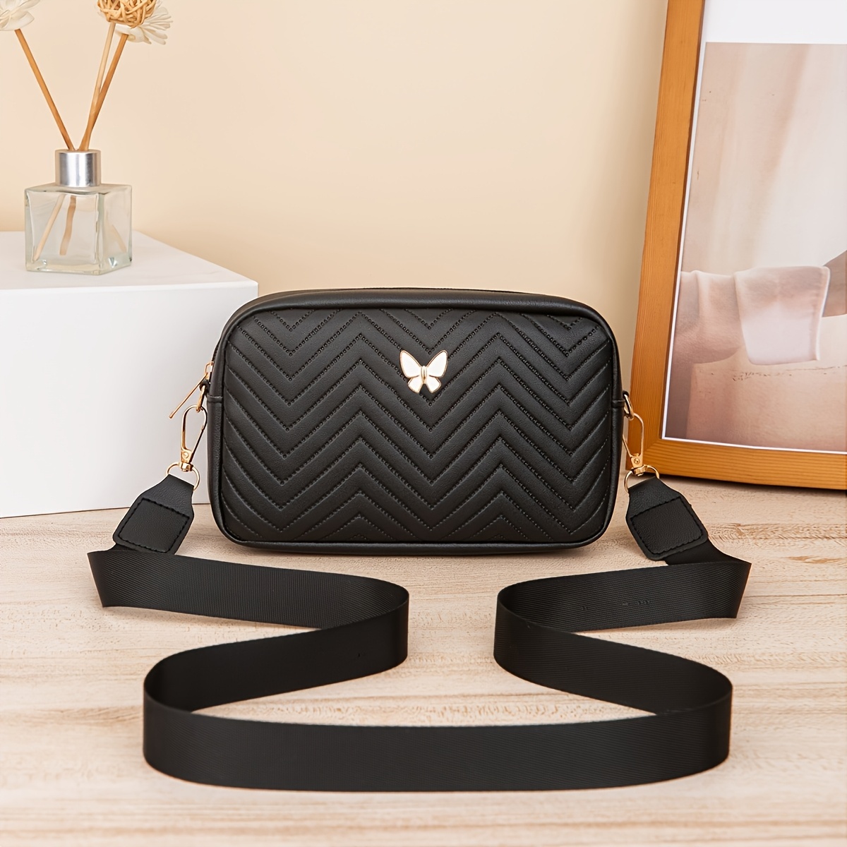 Women's Crossbody Bag With Wave , Solid Color, Zipper Closure, Polyester Lined, , Sling Bag For - Black
Women's Crossbody Bag With Wave , Solid Color, Zipper Closure, Polyester Lined, , Sling Bag For - Black