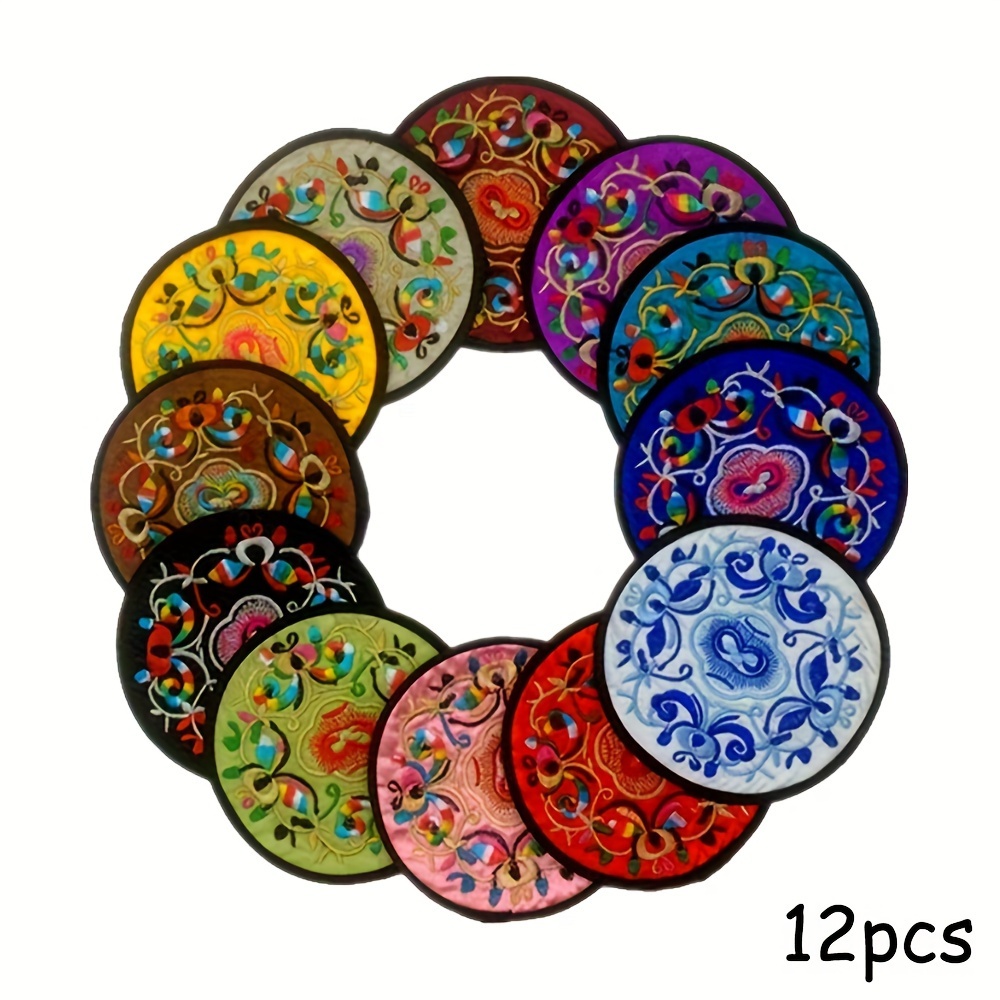 12 pièces de sous-verres brodés chinois traditionnels - 12,8 cm / 5,03 pouces de diamètre - housse de mélange de lin - pour la décoration de et de
12 pièces de sous-verres brodés chinois traditionnels - 12,8 cm / 5,03 pouces de diamètre - housse de mélange de lin - pour la décoration de et de