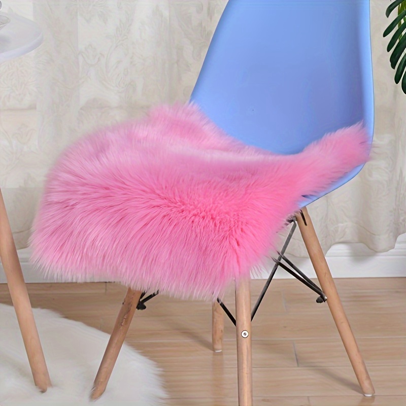 Luxury Ultra-soft Faux Wool Office Chair Cushion - 18" Square, Thick & Non-slip Sofa Pad For All Seasons
Luxury Ultra-soft Faux Wool Office Chair Cushion - 18" Square, Thick & Non-slip Sofa Pad For All Seasons
