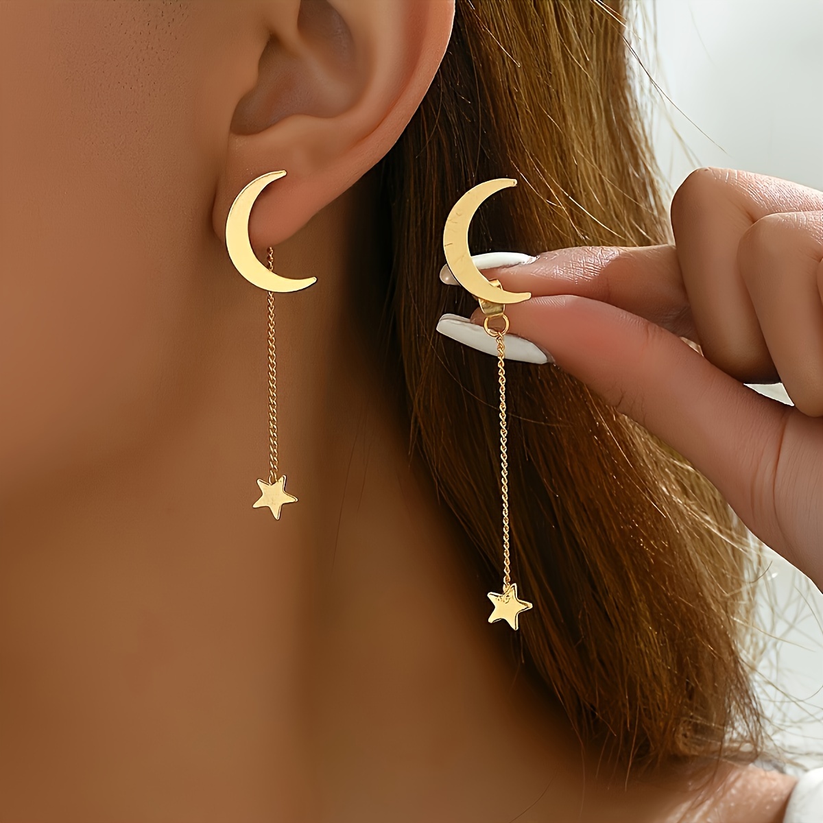 1 Paire de Boucles d'Oreilles Délicates et Élégantes en d'Étoile et avec Pompons, Cadeau pour l'Aïd, le Ramadan
1 Paire de Boucles d'Oreilles Délicates et Élégantes en d'Étoile et avec Pompons, Cadeau pour l'Aïd, le Ramadan
