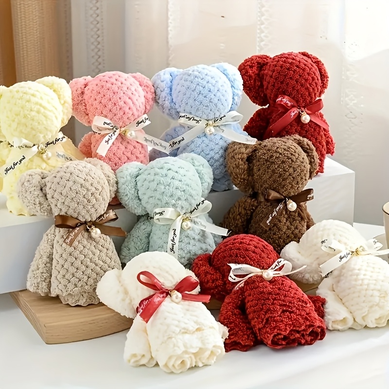 A Set Of 20 Adorable Teddy Bear Towels Along With A Tote Bag, Ideal For Occasions Like Weddings, Birthdays, Mother's Day, Gifts For , Back-to-school Presents, And Christmas Celebrations.
A Set Of 20 Adorable Teddy Bear Towels Along With A Tote Bag, Ideal For Occasions Like Weddings, Birthdays, Mother's Day, Gifts For , Back-to-school Presents, And Christmas Celebrations.