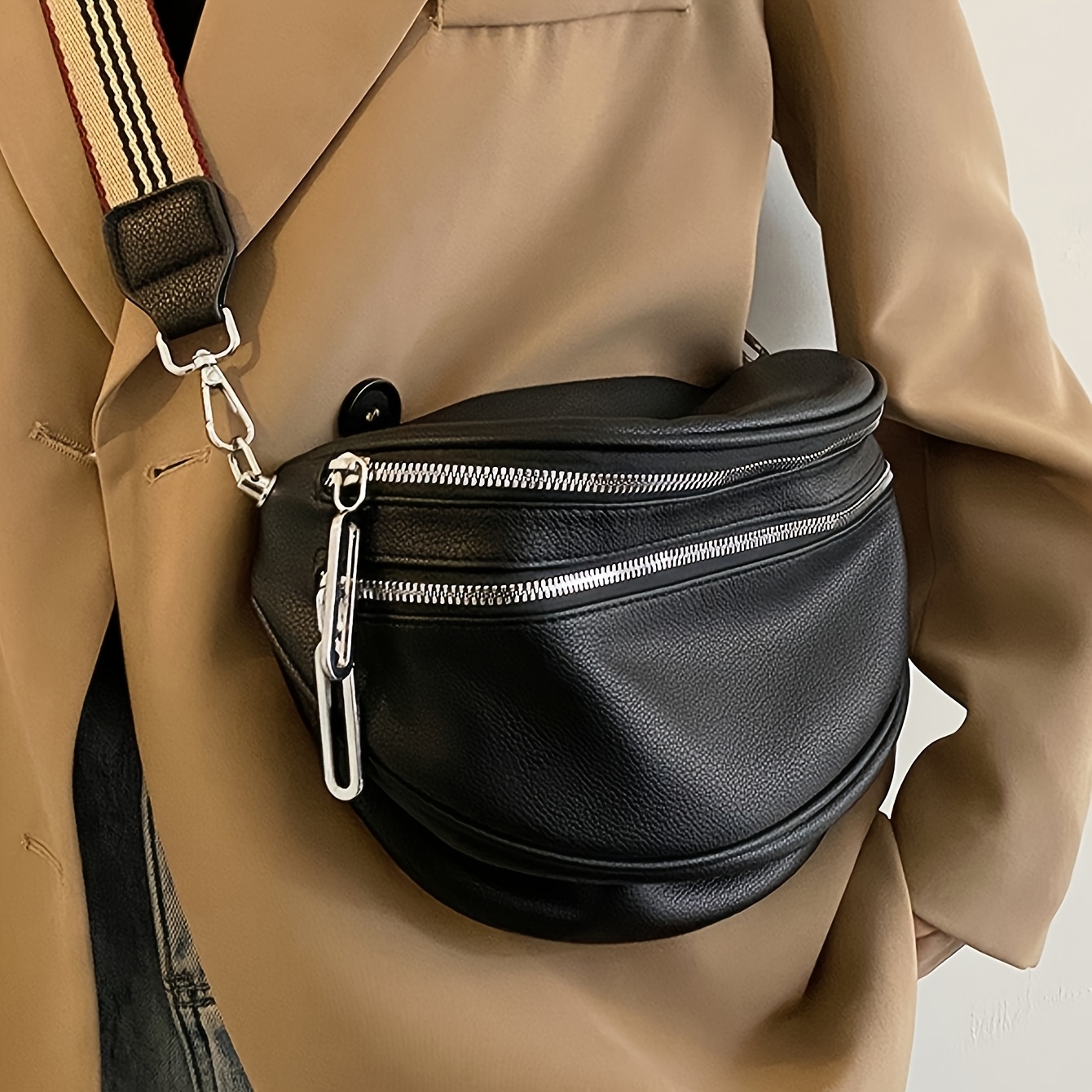 Lightweight Black Pu Crossbody Bag For Women & Girls - Large Casual Fanny Pack With Adjustable Strap, Zip Closure & Coin Purse -
Lightweight Black Pu Crossbody Bag For Women & Girls - Large Casual Fanny Pack With Adjustable Strap, Zip Closure & Coin Purse -