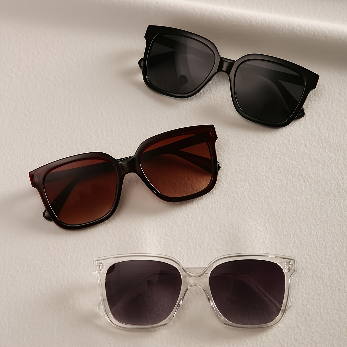 3pcs Women' Glasses Set, Classic Style, Plastic Frame, Hiking Sports, Anti-reflective Lens, Pc Material, Casual Decorative Eyewear With Metal Hinges
3pcs Women' Glasses Set, Classic Style, Plastic Frame, Hiking Sports, Anti-reflective Lens, Pc Material, Casual Decorative Eyewear With Metal Hinges