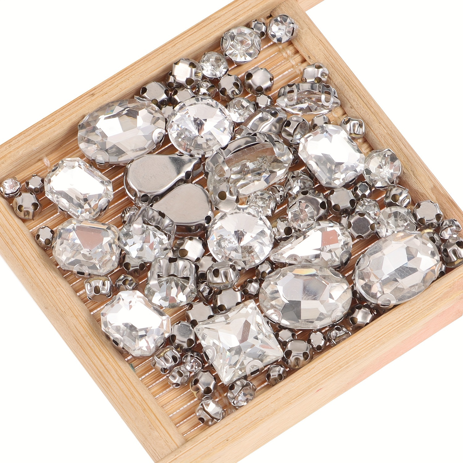 100pcs Transparent White Rhinestones Mix Shapes Hand Sewing Claw Gems For Making
100pcs Transparent White Rhinestones Mix Shapes Hand Sewing Claw Gems For Making