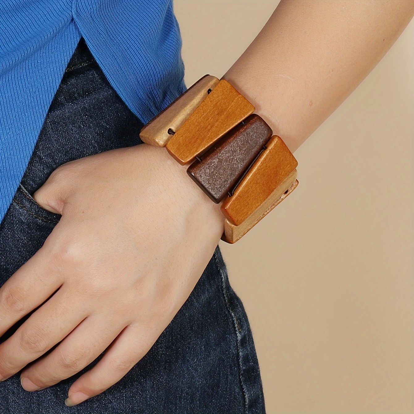 Boho Ethnic Style Braided Stretchable Bracelet For Girls, Geometric Wooden Beaded Bangle (made Of Natural Material, There May Be Some Small Blemishes, Uneven Coloring)
Boho Ethnic Style Braided Stretchable Bracelet For Girls, Geometric Wooden Beaded Bangle (made Of Natural Material, There May Be Some Small Blemishes, Uneven Coloring)