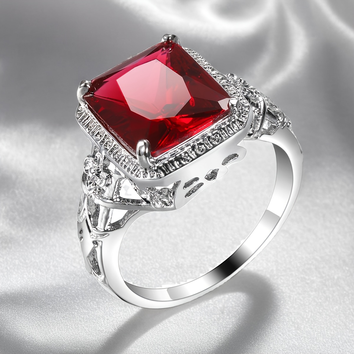 Bague de Fiançailles Thaïlandaise en Argentée avec Vintage, Grande Carat, Motif Floral Simple, Bague de Fiançailles Carrée pour Femmes
Bague de Fiançailles Thaïlandaise en Argentée avec Vintage, Grande Carat, Motif Floral Simple, Bague de Fiançailles Carrée pour Femmes