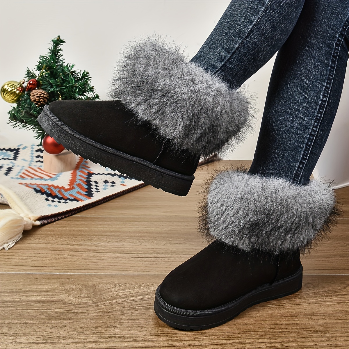 Cozy & Stylish Women's Fleece-lined Snow Boots - Slip-resistant, Comfortable Flat Heel, -on Design For Winter
Cozy & Stylish Women's Fleece-lined Snow Boots - Slip-resistant, Comfortable Flat Heel, -on Design For Winter